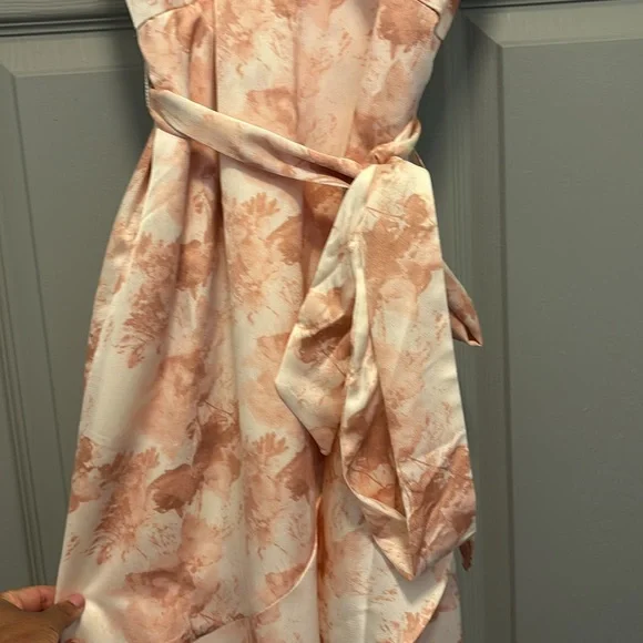 Vestique - Pink Floral Maxi Dress - Picture 4 of 8